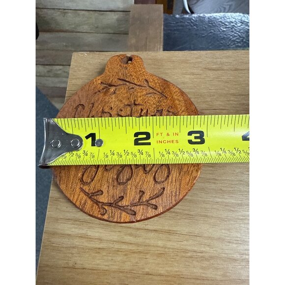 Handcrafted Wooden Christmas Ornament With Engraved "Christmas In Jesus" Design - Picture 4 of 4